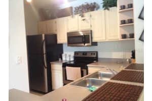 8907 LEGACY COURT, KISSIMMEE, FL 34747 - MLS#MFRS5138286