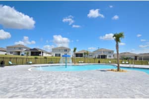 1647 ASPEN AVENUE, DAVENPORT, FL 33837 - MLS#MFRS5138308