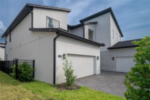 9004 Santorini Dr Orlando, FL 32827 - Off Market