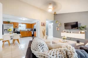 4626 STURBRIDGE COURT, ORLANDO, FL 32812 - MLS#MFRS5138560