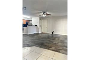 5040 PARK CENTRAL DRIVE, ORLANDO, FL 32839 - MLS#MFRS5138671