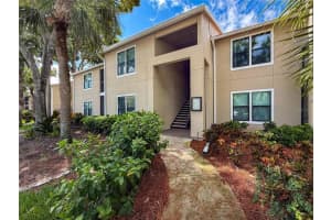 4057 N Crockers Lake Blvd #23, SARASOTA