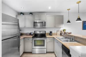 3191 SEA WORLD COURT, KISSIMMEE, FL 34746 - MLS#MFRS5138867