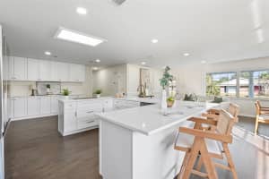 812 ARLINGTON BOULEVARD, ALTAMONTE SPRINGS, FL 32701 - MLS#MFRS5138898