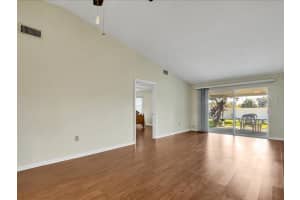 1585 OAKVIEW CIRCLE, SE, WINTER HAVEN, FL 33880 - MLS#MFRS5138905