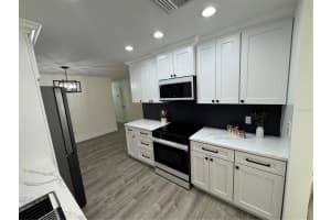 2070 SEMINOLE BOULEVARD, MELBOURNE, FL 32904 - MLS#MFRS5138909