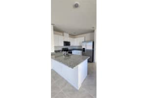 565 PARK PLACE BOULEVARD, DAVENPORT, FL 33837 - MLS#MFRS5138912