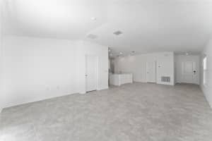 381 SINGING SANDS CIRCLE, LAKE WALES, FL 33859 - MLS#MFRS5139163