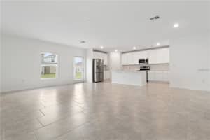 MLS# MFRS5139373, Eagle Lake, Florida 33839