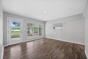 305 BOUGAINVILLEA AVENUE, TAMPA, FL 33612 - MLS#MFRS5139421