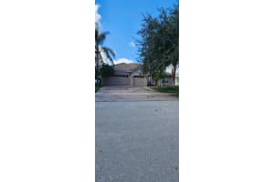 3905 Bowfin Trl, KISSIMMEE