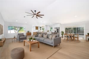 5116 JEANNINE COURT, ORLANDO, FL 32807 - MLS#MFRS5139582