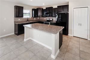 10162 CARLOWAY HILLS DRIVE, WIMAUMA, FL 33598 - MLS#MFRS5139586