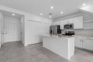 MLS# MFRS5139622, Bradenton, Florida 34211