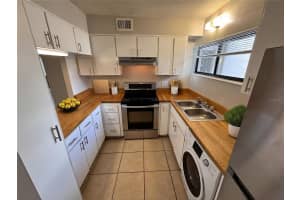 1108 BARTOW ROAD, LAKELAND, FL 33801 - MLS#MFRS5139718