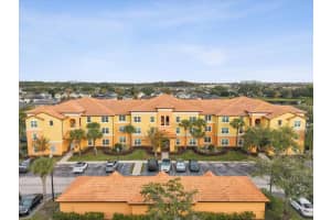 5451 Vineland Rd #2305, ORLANDO