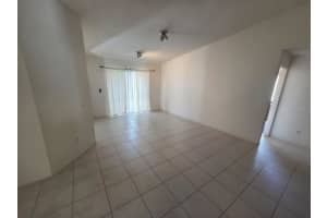 299 INDIAN POINT CIRCLE, KISSIMMEE, FL 34746 - MLS#MFRS5139930