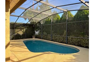 2557 BEAR CREEK COURT, KISSIMMEE, FL 34747 - MLS#MFRS5139933