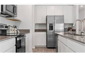 1835 WEIR BOULEVARD, DAVENPORT, FL 33837 - MLS#MFRS5140045