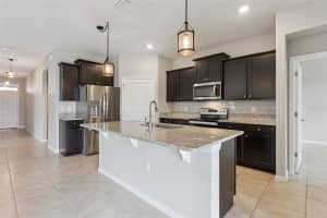 8016 PENROSE PLACE, WILDWOOD, FL 34785 - MLS#MFRS5140082