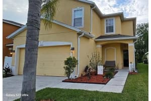 1453 Royal Ridge Dr Davenport, FL 33896 - Off Market