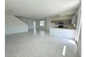 173 NINE IRON DRIVE, DAVENPORT, FL 33896 - MLS#MFRS5140212