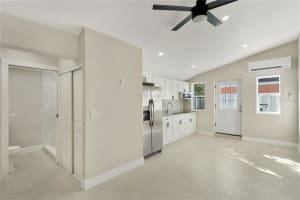 12826 Illinois Woods Ln, ORLANDO