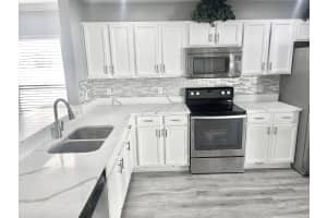 501 FLOWER FIELDS LANE, ORLANDO, FL 32824 - MLS#MFRS5140241