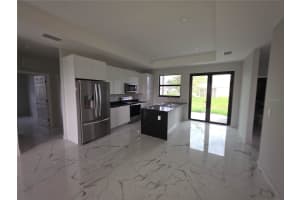 1035 KISMET PARKWAY, CAPE CORAL, FL 33993 - MLS#MFRS5140242