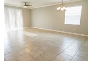 2169 LAKE SIDE AVENUE, DAVENPORT, FL 33837 - MLS#MFRS5140410