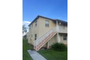 731 Michigan Ct #4, ST CLOUD