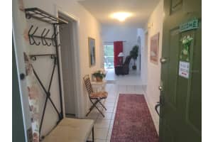 449 HOLLINGSHEAD LOOP, DAVENPORT, FL 33896 Sold 02/15/26