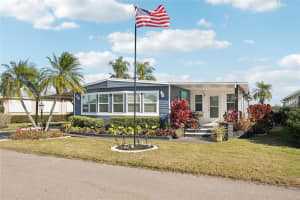 113 CASTLE DRIVE, NOKOMIS, FL 34275 - MLS#MFRS5140736