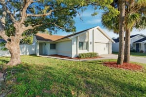 11373 DARLINGTON DRIVE, ORLANDO, FL 32837 - MLS#MFRS5140850