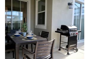 956 LEADER STREET, DAVENPORT, FL 33896 - MLS#MFRS5140851