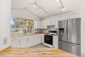 129 SIR PHILLIPS DRIVE, DAVENPORT, FL 33837 - MLS#MFRS5140912