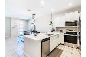 2698 CHANTILLY AVENUE, KISSIMMEE, FL 34741 - MLS#MFRS5140933