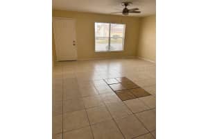 40 COUNTRY COVE WAY, KISSIMMEE, FL 34743 Sold 02/28/26