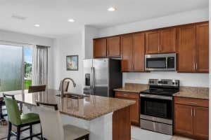 2430 BITTLE WAY, ST CLOUD, FL 34769 - MLS#MFRS5140957