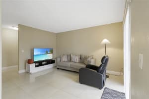 2408 BARLEY CLUB COURT, ORLANDO, FL 32837 - MLS#MFRS5140964