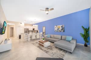 817 OCEAN COURSE AVENUE, DAVENPORT, FL 33896 - MLS#MFRS5141117