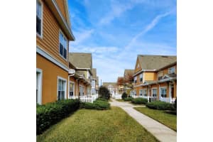 4562 Jonafree Ln #105, KISSIMMEE