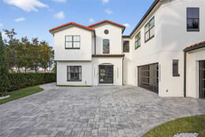 10613 Mobberley Cir Orlando, FL 32832 - Off Market