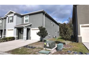 1241 Yellow Finch Dr, DAVENPORT