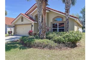 1102 Solana Cir Davenport, FL 33897 - Off Market