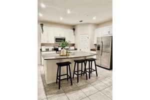 10560 Salt Grove St Orlando, FL 32824 - Off Market