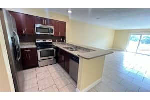 13941 FAIRWAY ISLAND DR DRIVE, ORLANDO, FL 32837 - MLS#MFRS5141312