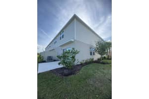 3811 SEPIA STREET, KISSIMMEE, FL 34758 - MLS#MFRS5141334