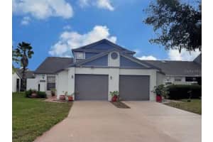 109 Lakepointe Cir, KISSIMMEE