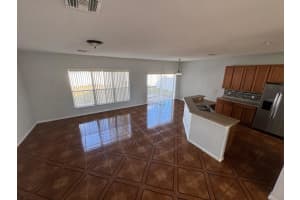 6561 CRESCENT LOOP, WINTER HAVEN, FL 33884 - MLS#MFRS5141544